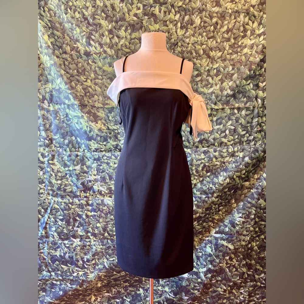 NWT WhitehouseBlackMarket dress